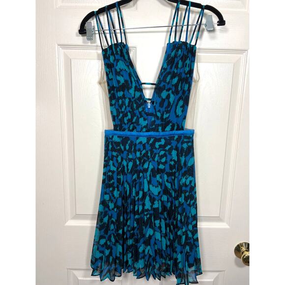 Bebe Blue Teal Animal Print Mesh Ruffle Skirt Mini Party Dress Cocktail Holiday - Picture 2 of 9